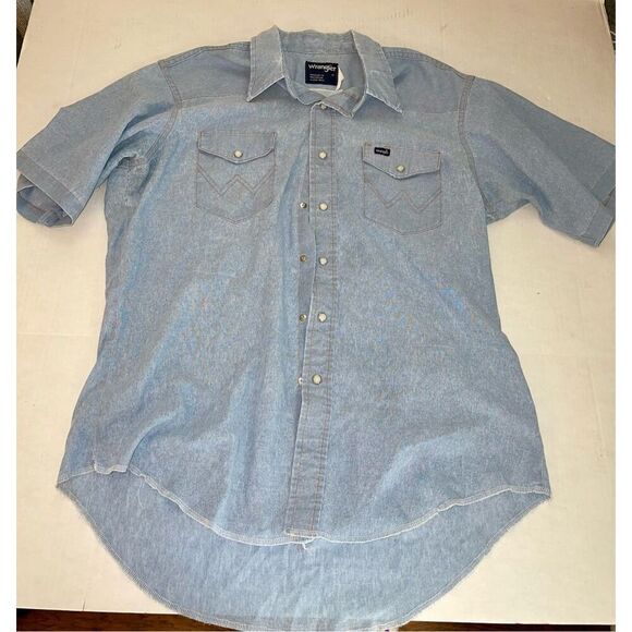 Vintage Wrangler Men’s (17) Blue Denim Pearl Snap Button Down Western Shirt A9 - Picture 1 of 6